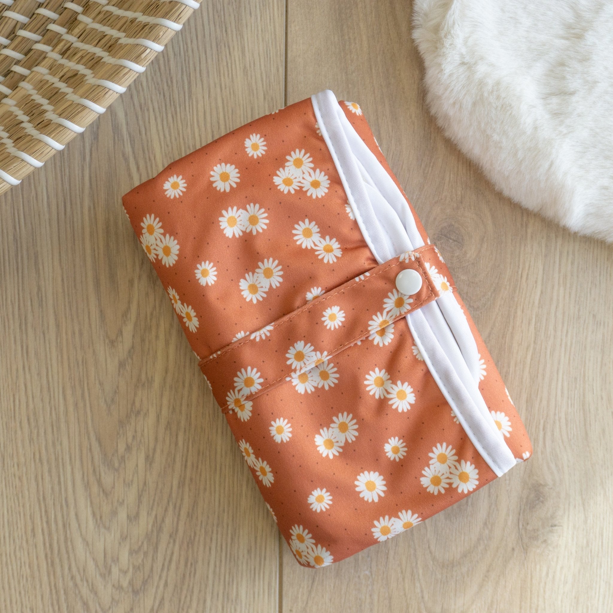 Baby Travel Changing Mats - Ditsy Daisy - Modern Cloth Nappies