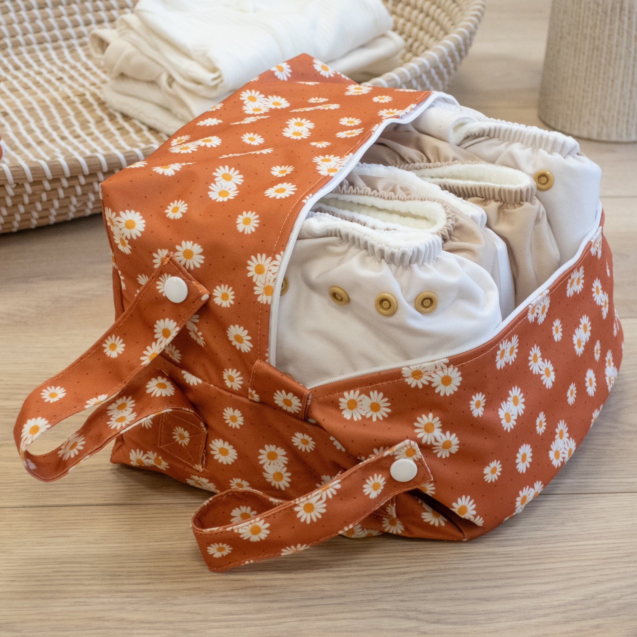 Cloth Nappy Pod - Ditsy Daisy - Modern Cloth Nappies