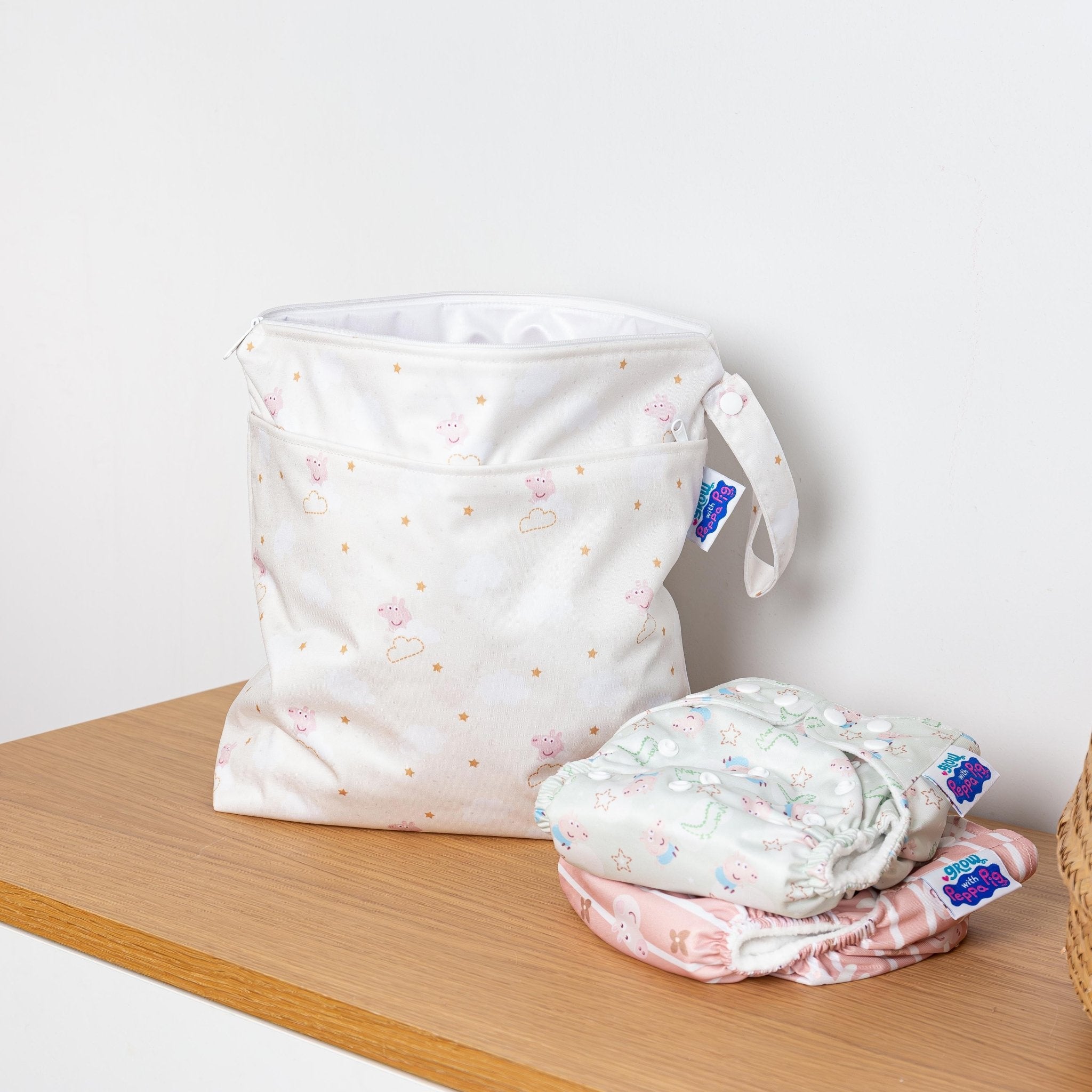 Peppa Pig Grab & Go Nappy Wet Bag - Peppa Clouds - Modern Cloth Nappies