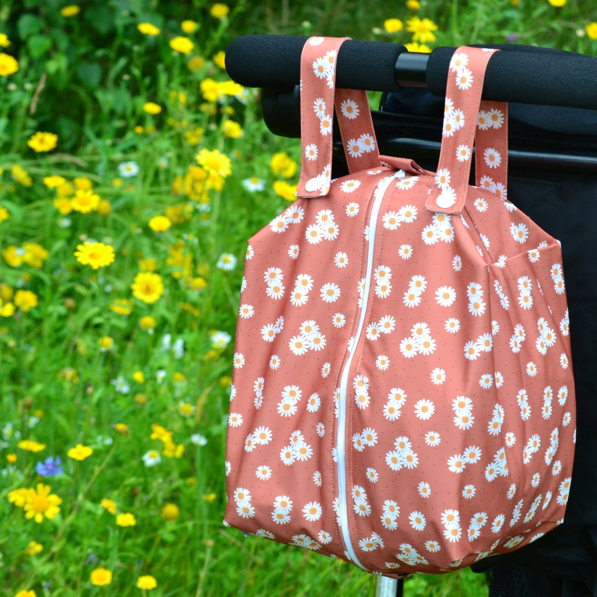 Cloth Nappy Pod - Ditsy Daisy - Modern Cloth Nappies