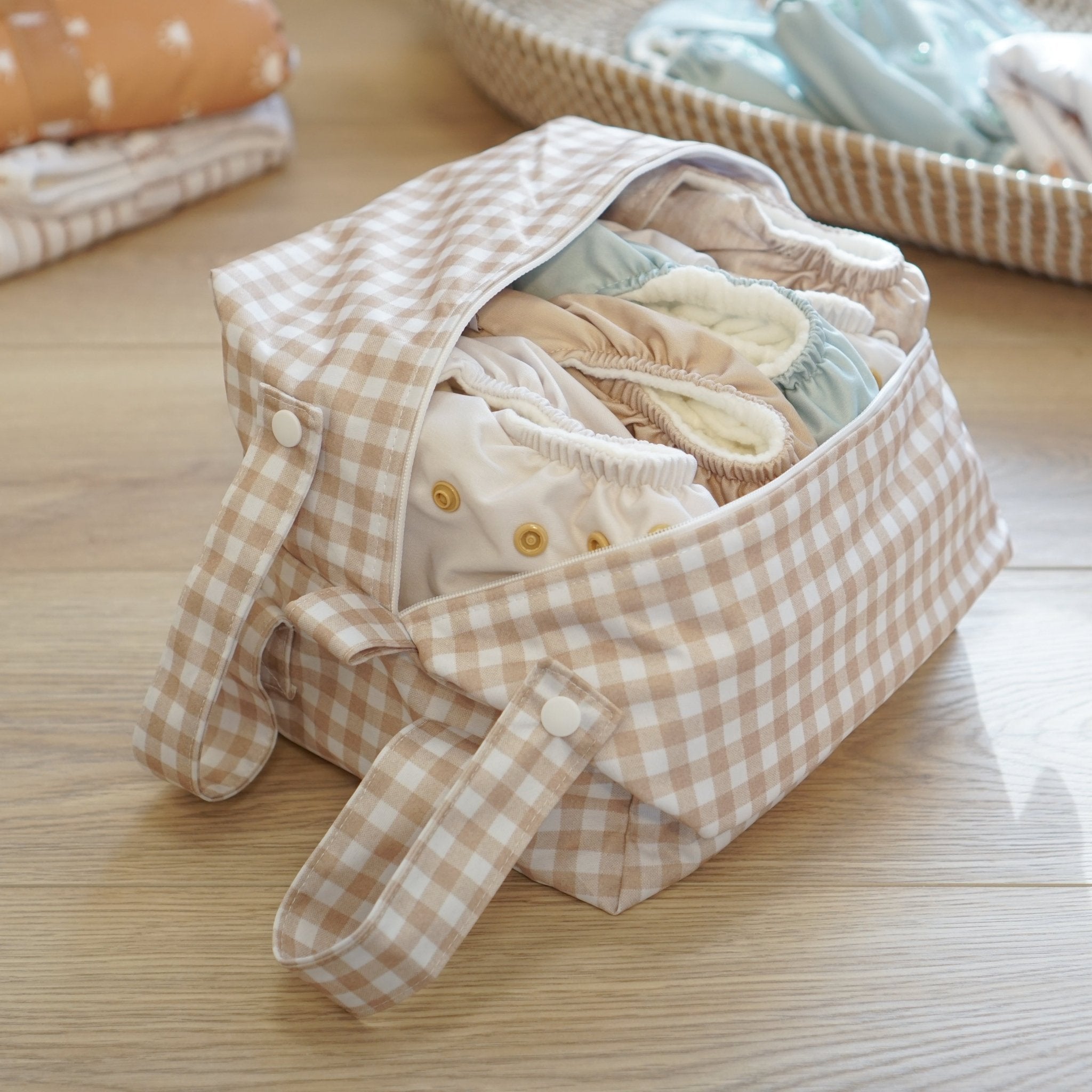 Cloth Nappy Pod Gingham Taupe – Modern Cloth Nappies